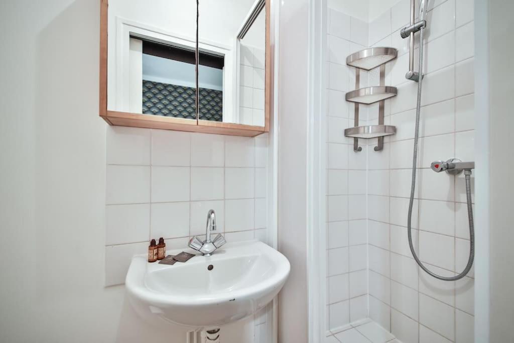 0#appart 2pers#jardin Luxembourg#necker Appartement Parijs